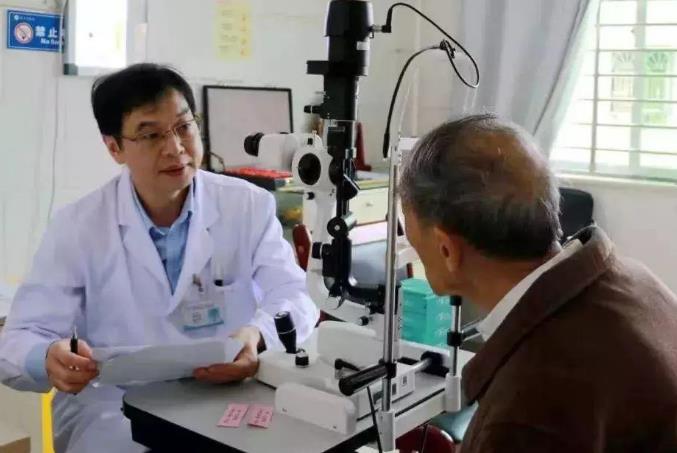 老花眼鏡怎么配更好？